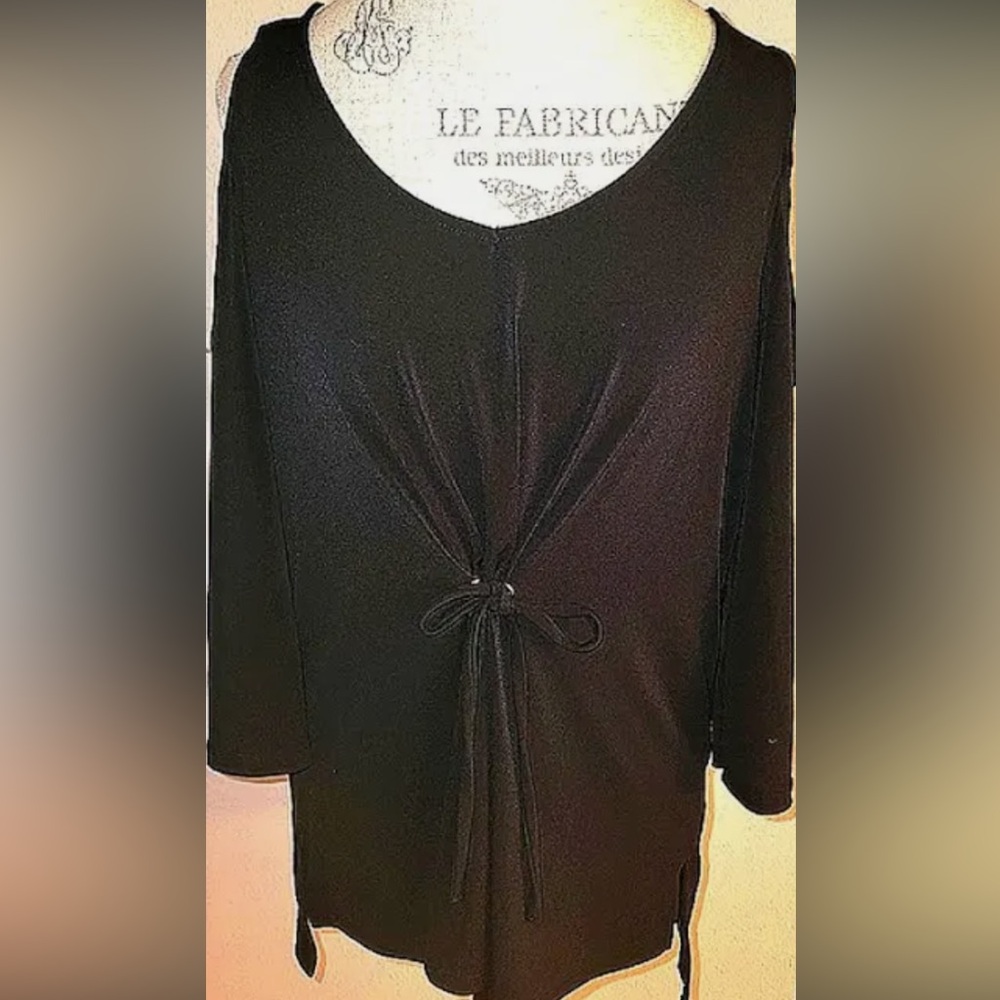 BOLD elements Black Blouse with Tie Detail